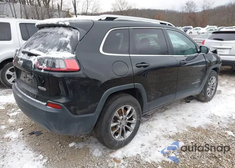 2019 Jeep Cherokee Latitude Plus 4X4 from USA, damaged, VIN 1C4PJMLB4KD252894